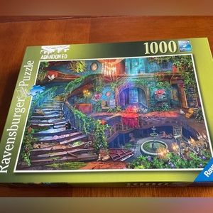 RAVENSBURGER 1000 piece Abandoned Series